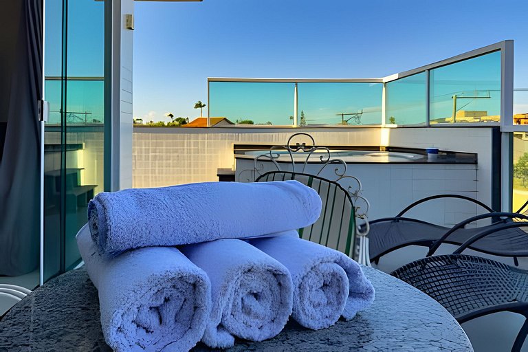Cobertura com piscina e area gourmet